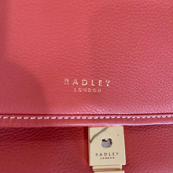 Radley 👛 - Picture 2 of 4